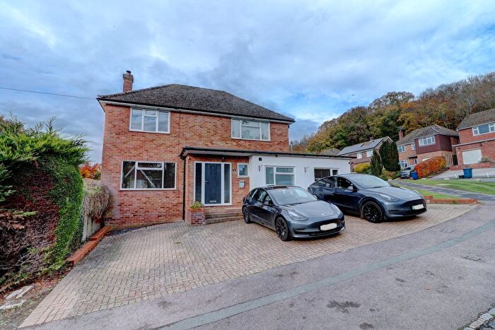4 Bedroom Detached House To Rent In Friars Gardens, Hughenden Valley, High Wycombe, Buckinghamshire, HP14