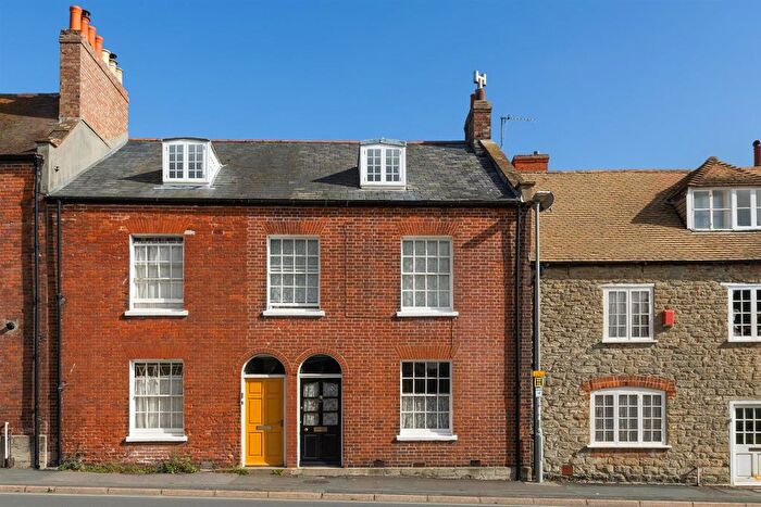 5 Bedroom Terraced House For Sale In South Street, Bridport, DT6