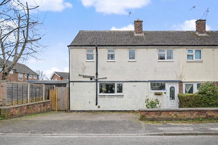 3 Bedroom End Of Terrace House For Sale In Longden Close, Bramcote, Nottingham, NG9