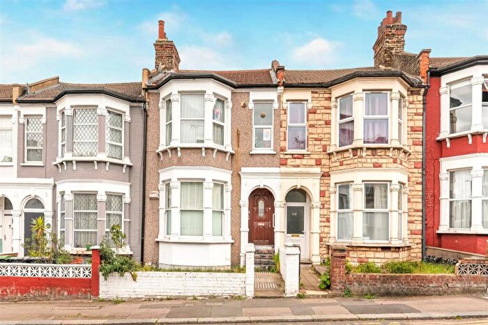 1 Bedroom Flat For Sale In Wightman Road, London, N4