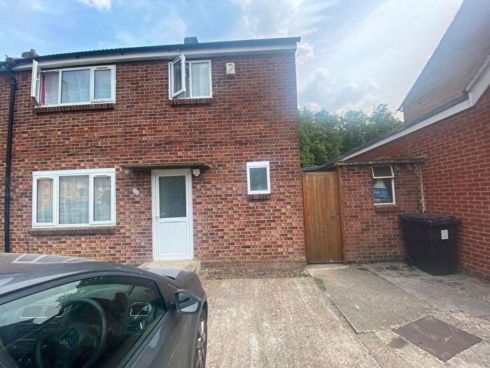 3 Bedroom Terraced House To Rent In Larch Crescent, Hayes, UB4