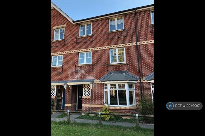 5 Bedroom Terraced House To Rent In Vitellius Gardens, Basingstoke, RG24