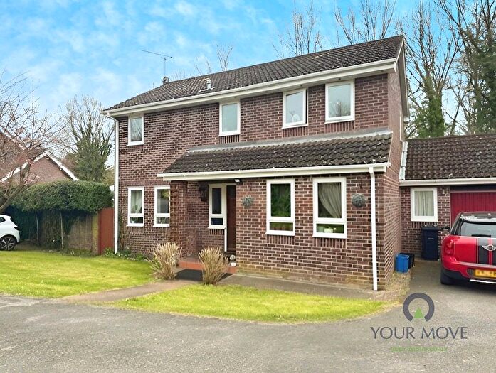 4 Bedroom Detached House To Rent In Lombardy Drive, Maidstone, Kent, ME14