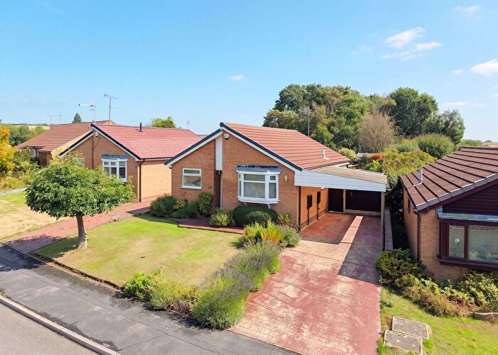 2 Bedroom Detached Bungalow For Sale In Highland Road, New Whittington, S43