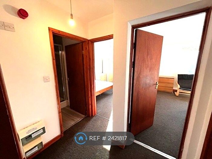 2 Bedroom Flat To Rent In City Road, Bristol, BS2
