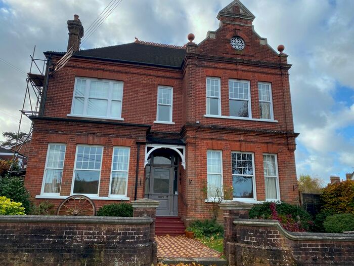 2 Bedroom Flat To Rent In Stanford Avenue, Hassocks, BN6