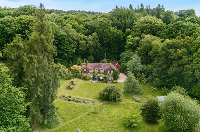 4 Bedroom Detached House For Sale In Bunch Lane, Haslemere, Surrey, GU27