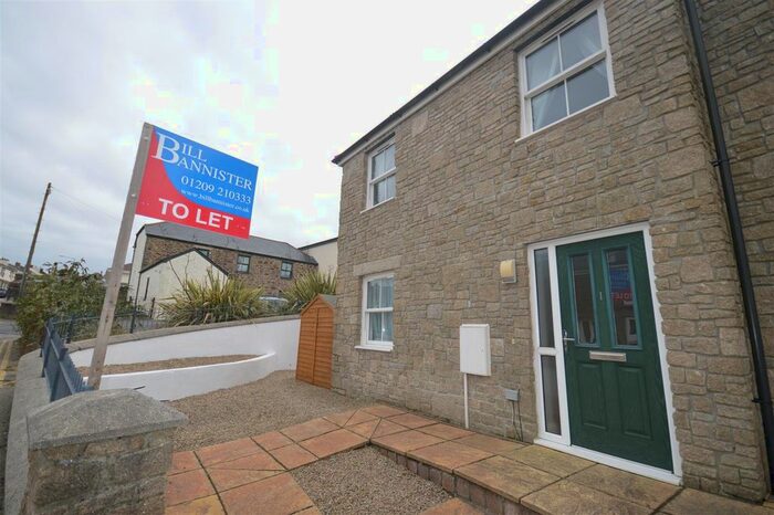 2 Bedroom Property To Rent In Whym Kibbal Court, Redruth, TR15