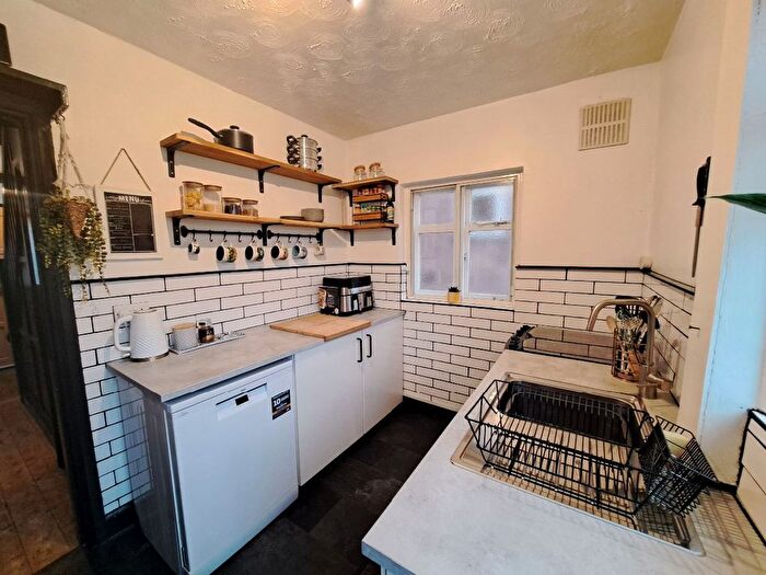 3 Bedroom Semi-Detached House For Sale In Woolmore Road, Erdington, Birmingham, B23