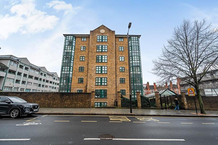 2 Bedroom Apartment To Rent In Lisson Grove, St Johns Wood, NW8