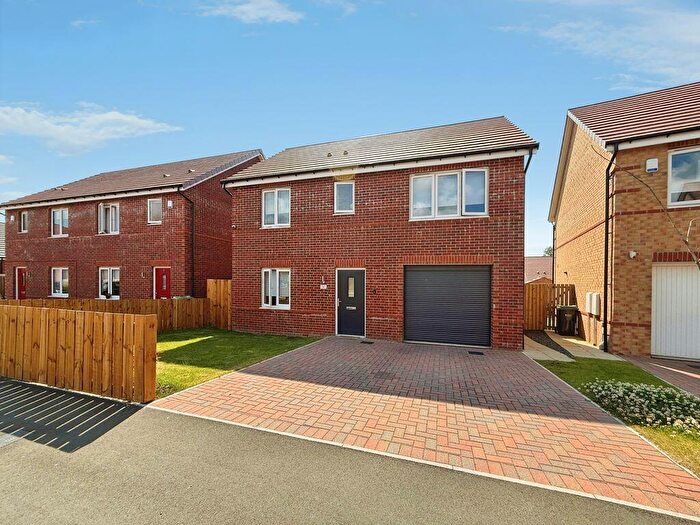 4 Bedroom Detached House For Sale In Tilley Close, High Spen, NE39