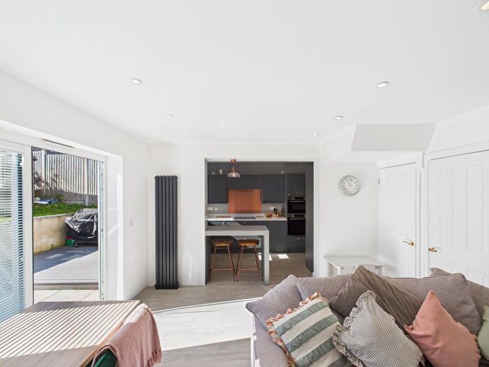 3 Bedroom End Of Terrace House For Sale In Hengrove Lane, Bristol, BS14