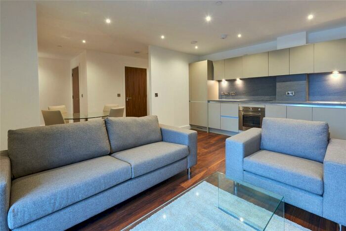 2 Bedroom Apartment To Rent In Greengate Salford, M3