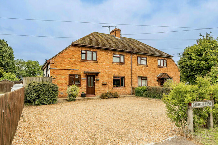3 Bedroom Semi-Detached House For Sale In Church View, Gooderstone, PE33