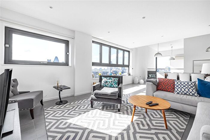 2 Bedroom Flat To Rent In Ewer Street, London, SE1