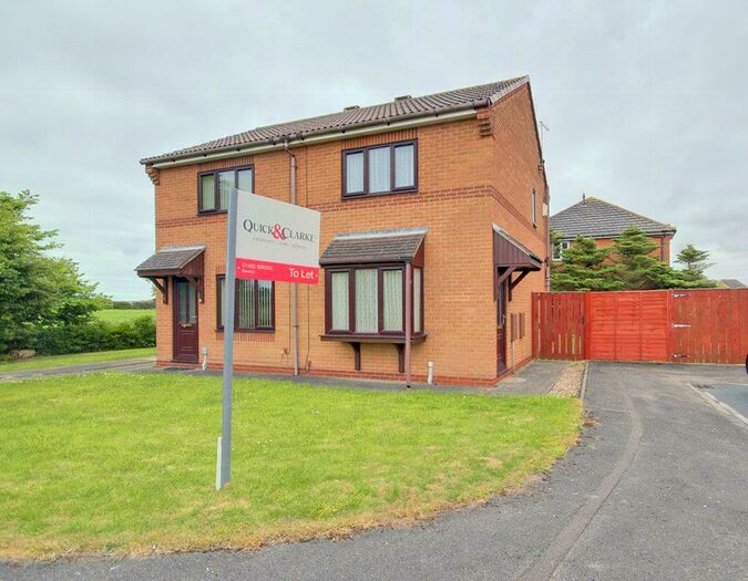 2 Bedroom House To Rent In Pickering Avenue, Hornsea, HU18