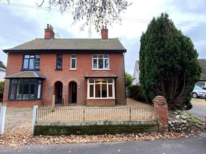 3 Bedroom Property To Rent In Holman Road, Aylsham, Norwich, NR11