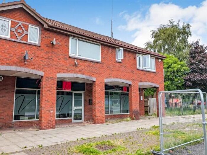 3 Bedroom Flat To Rent In Eaves Green Road, Chorley, PR7