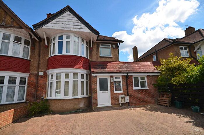 7 Bedroom House To Rent In Churchill Avenue, Harrow, Middlesex., HA3
