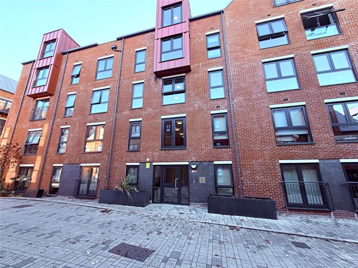 2 Bedroom Terraced House To Rent In Echo Walk, Newbury, Berkshire, RG14