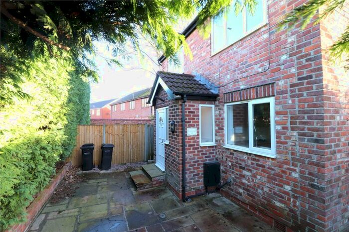 3 Bedroom House To Rent In Adswood Road, Stockport, Greater Manchester, SK3