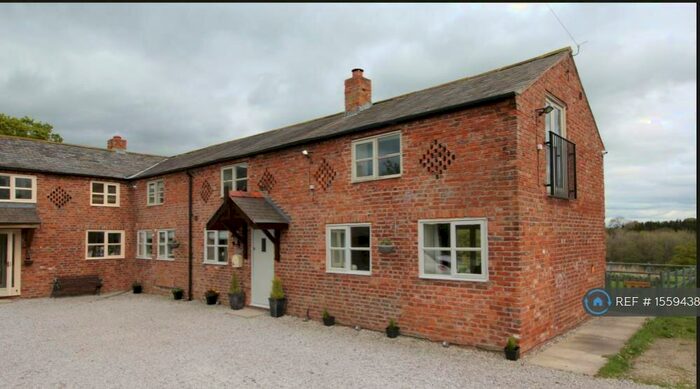 4 Bedroom Semi-Detached House To Rent In Blackwood Barns, Wrexham, LL13