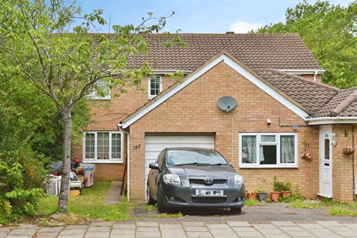 3 Bedroom Semi Detached House For Sale In Downs Barn Boulevard, Downs Barn, Milton Keynes, MK14