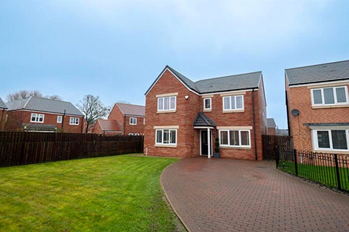 4 Bedroom Detached House For Sale In Brookdale, Thurcroft, Sunderland, SR3