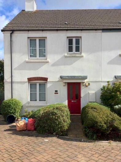 4 Bedroom Property To Rent In Poltair Meadow, Penryn TR10