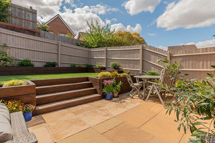 3 Bedroom Semi-Detached House For Sale In Whites Crescent, Market Harborough, LE16