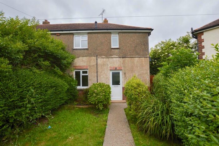 2 Bedroom Semi-Detached House To Rent In Knoll Crescent, Eastbourne, BN22