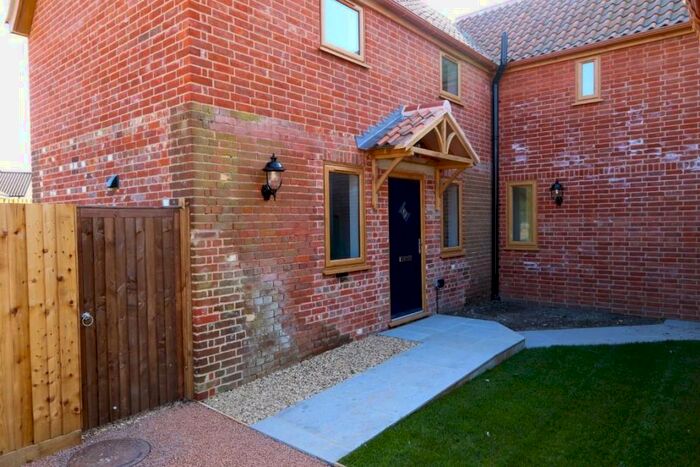 3 Bedroom House To Rent In Metton Road, Cromer, NR27