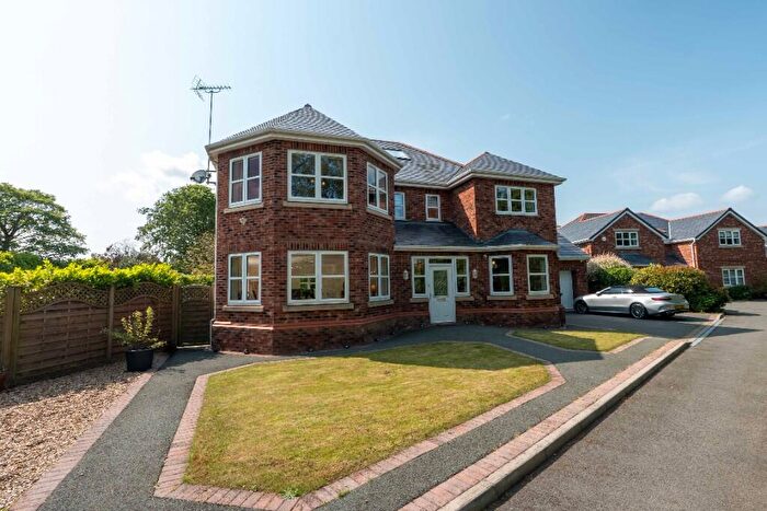 4 Bedroom Detached House For Sale In Neston Road, CH64
