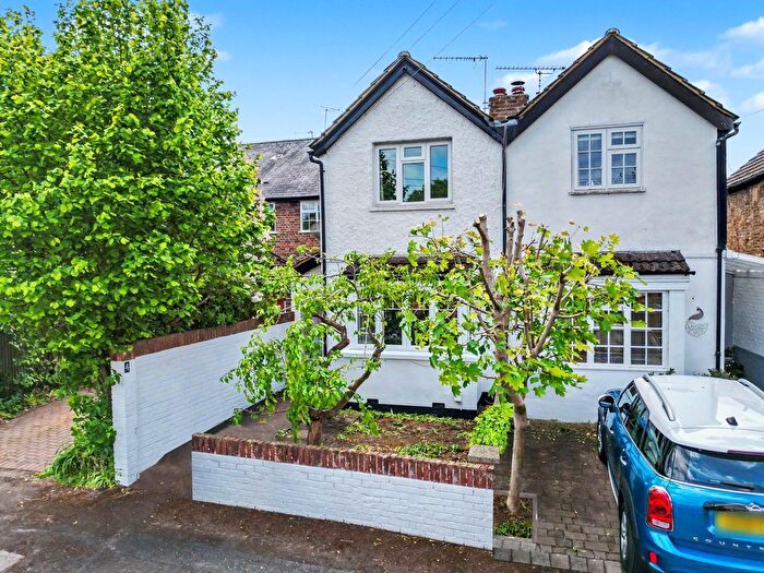 2 Bedroom Semi-Detached House To Rent In Norfolk Road, Claygate, KT10