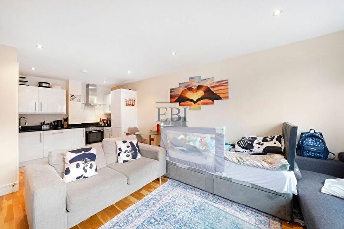 1 Bedroom Flat For Sale In Baldwin House, Gayton Road, Harrow, HA1