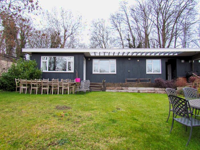 3 Bedroom Bungalow To Rent In Ash Island, Hampton Court, KT8