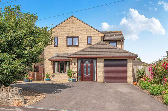 4 Bedroom Detached House For Sale In Steam Mills, Midsomer Norton, Radstock, BA3