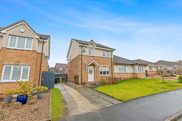 3 Bedroom Semi Detached House For Sale In Redwood Crescent, Cambuslang, G72