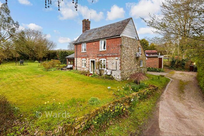 4 Bedroom Detached House For Sale In Seven Mile Lane, Mereworth, Maidstone, Kent, ME18