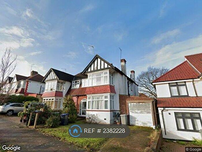 4 Bedroom Semi-Detached House To Rent In Hillcroft Crescent, Wembley Park, HA9