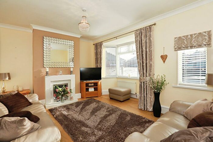 2 Bedroom Semi Detached House For Sale In Courtway Drive, Sneyd Green, Stoke-On-Trent, ST1