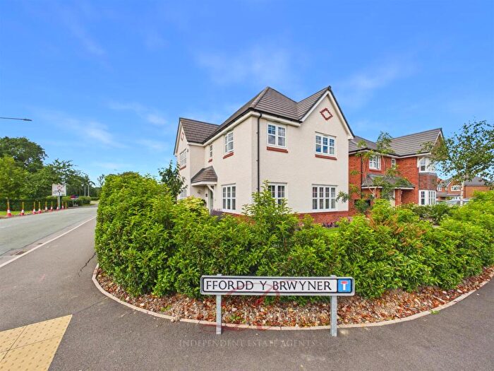 4 Bedroom Detached House For Sale In Ffordd Y Brwyner, Penyffordd, Chester, CH4