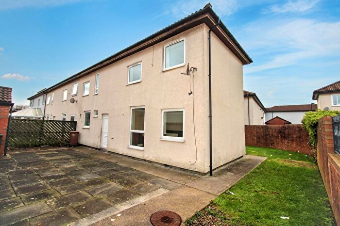 3 Bedroom Semi Detached House For Sale In Windermere Drive, Killingworth, Newcastle Upon Tyne, Tyne And Wear, NE12