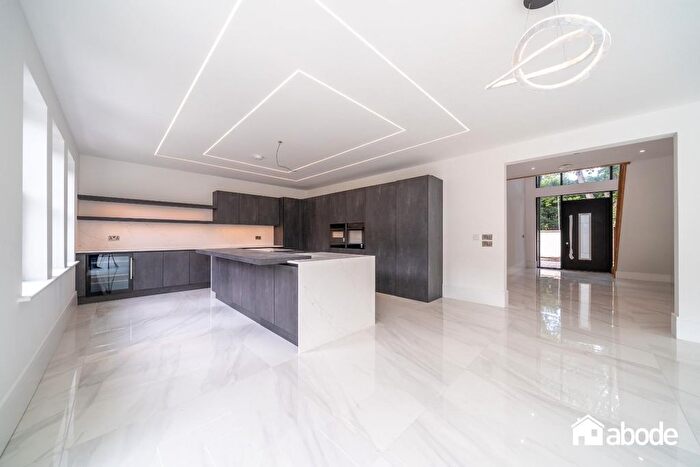 4 Bedroom Detached House For Sale In Massams Lane, Formby, Liverpool, L37