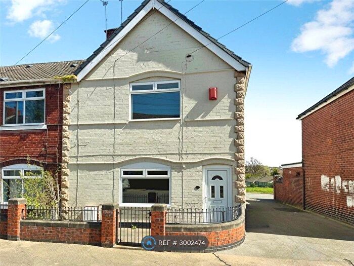 3 Bedroom End Terrace House To Rent In Cambridge St, Pontefract, WF9