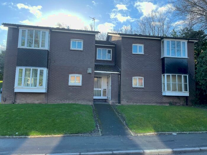 1 Bedroom Flat To Rent In The Dell, New Ferry, Wirral, CH42