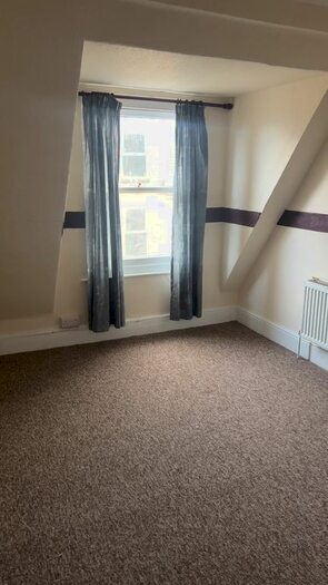 1 Bedroom Flat To Rent In Greenclose Road, Ilfracombe, EX34