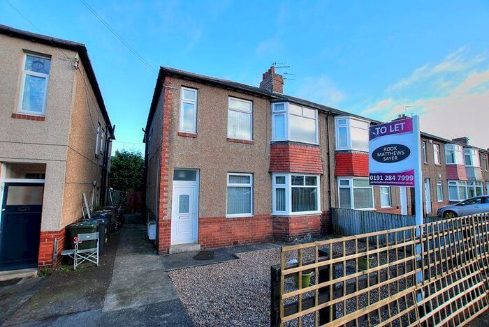 2 Bedroom Ground Flat To Rent In Mitford Gardens, Newcastle Upon Tyne, NE13