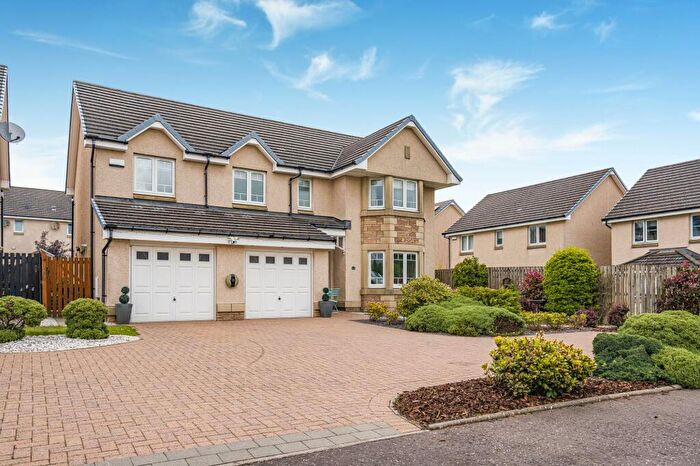 5 Bedroom Detached House For Sale In Jarvie Road, Redding, FK2