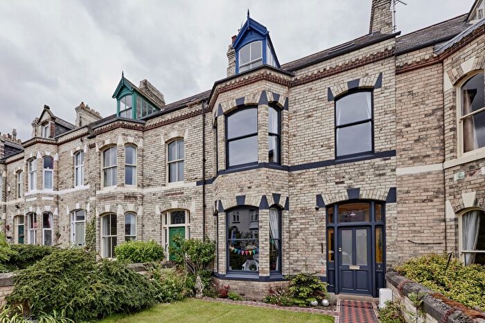 5 Bedroom Town House For Sale In Hilda Place, Saltburn-By-The-Sea, TS12
